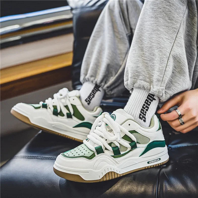 Trendsetting Comfort: Men Durable Skate Shoes with Fashionable Shoelaces, Ankle and Toe Protection, Breathable Holes - Melo