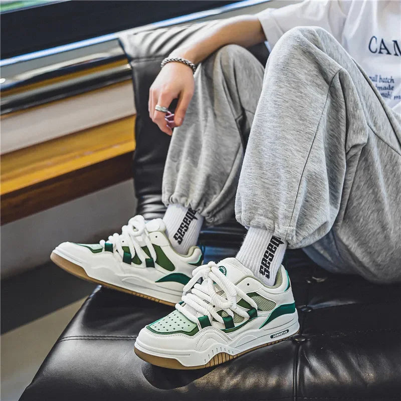 Trendsetting Comfort: Men Durable Skate Shoes with Fashionable Shoelaces, Ankle and Toe Protection, Breathable Holes - Melo